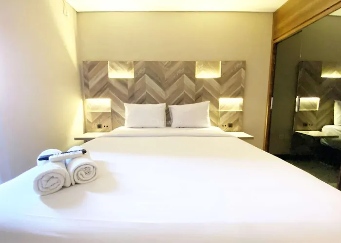 Cozy And Comfort Stay Studio Sentraland Semarang Apartment By Travelio
