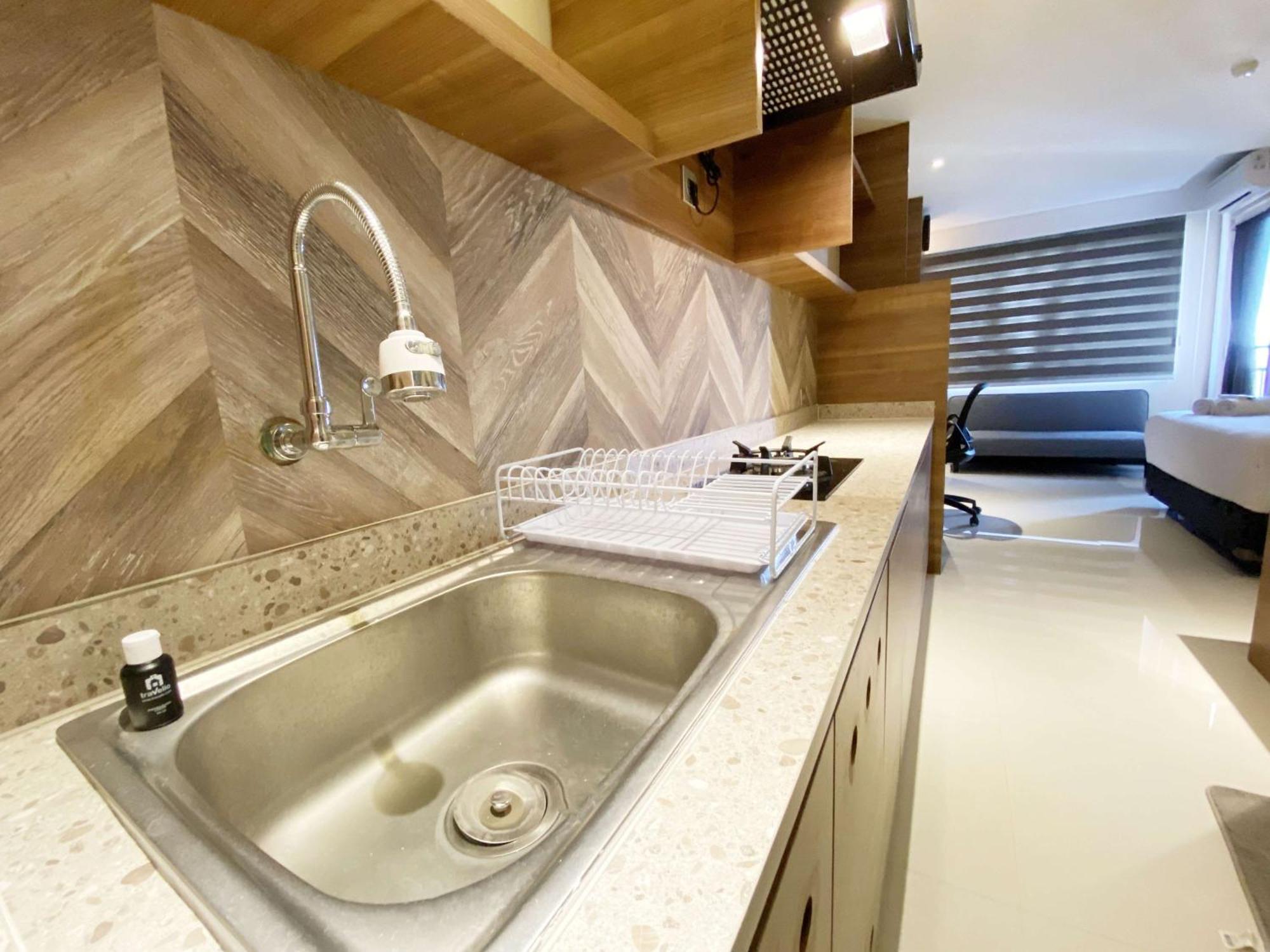 Cozy And Comfort Sentraland By Travelio Apartemen *